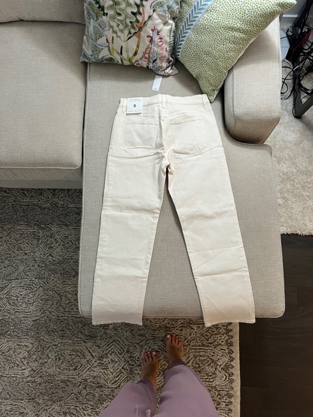 Ann Taylor Off-white Jeans size 6 - Picture 5 of 5